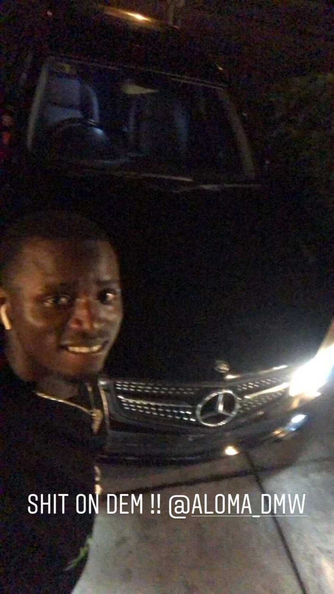 Davido gifts out Benz to one of his crew members, vows to buy cars for the rest of the team Davido gifts out Benz to one of his crew members, vows to buy cars for the rest of the team