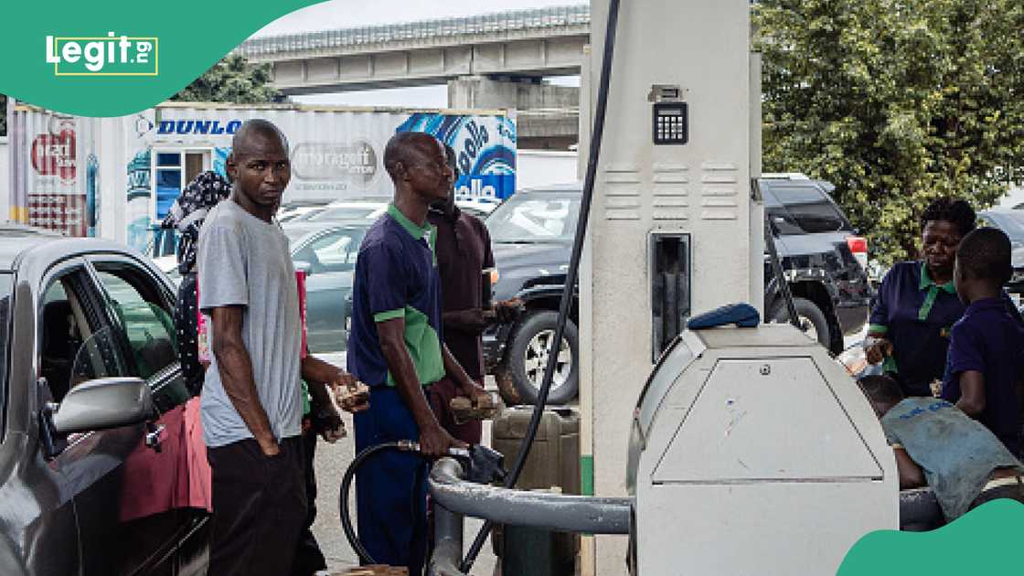 Marketers, refiners canvas full deregulation Marketers, refiners canvas full deregulation