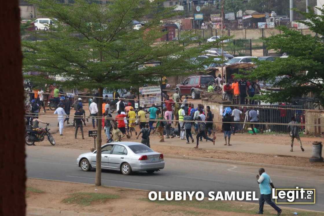 A photojournalist with Legit TV has been arrested in Abuja A photojournalist with Legit TV has been arrested in Abuja