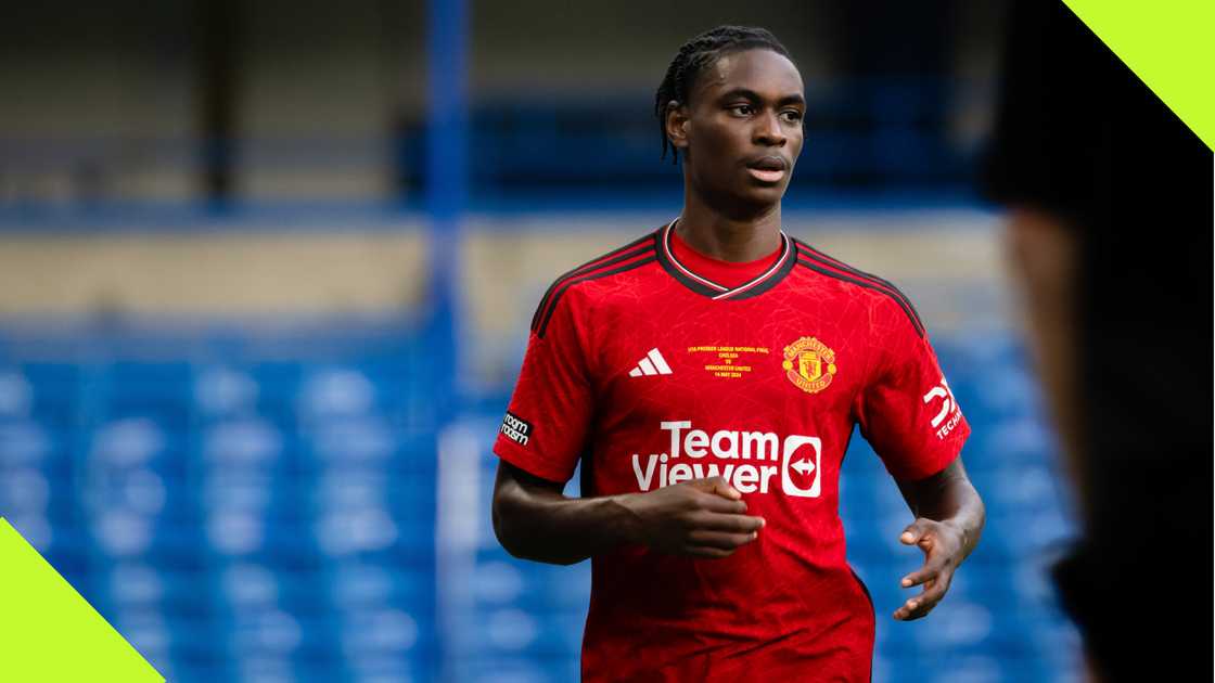 Habeeb Ogunneye ready for Man Utd's senior team debut Habeeb Ogunneye ready for Man Utd's senior team debut