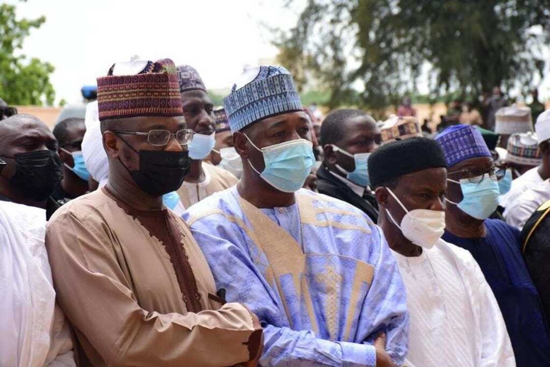 Gwamnatin Borno ta haramta sayar da itace da gawayi a Maiduguri Gwamnatin Borno ta haramta sayar da itace da gawayi a Maiduguri