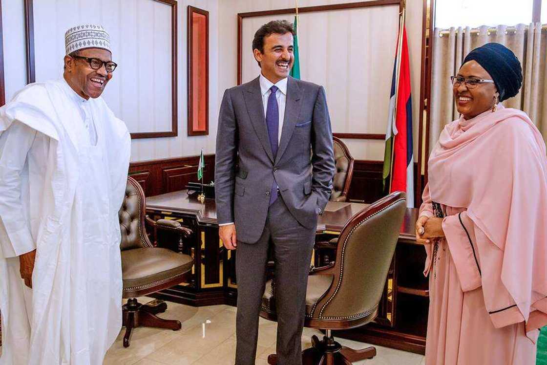 Hotuna yayin isowar Sarkin Qatar Hotuna yayin isowar Sarkin Qatar