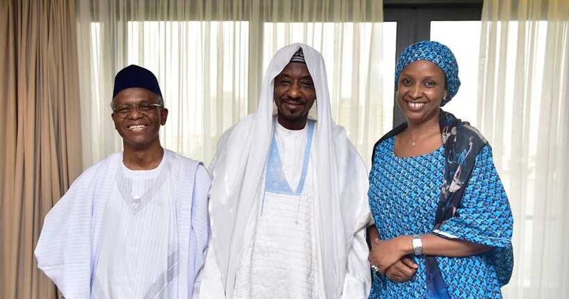 Tunde Bakare ya jagoranci Jama’a wajen tsohon Sarkin Kano da aka tsige Tunde Bakare ya jagoranci Jama’a wajen tsohon Sarkin Kano da aka tsige