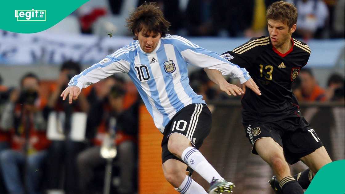 Lionel Messi, Thomas Muller, FIFA, World Cup, Argentina, Germany, Cape Town, South Africa. Lionel Messi, Thomas Muller, FIFA, World Cup, Argentina, Germany, Cape Town, South Africa.