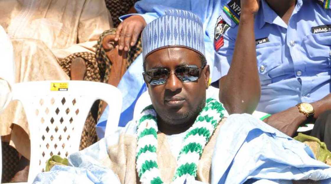 Manyan 'yan siyasa 6 da gwamnatin Buhari ta daure Manyan 'yan siyasa 6 da gwamnatin Buhari ta daure