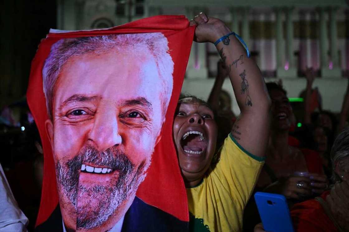 Fresh off a huge victory party that capped a remarkable political comeback, Brazil's president-elect veteran leftist Luiz Inacio Lula da Silva faces a messy, high-risk transition process Fresh off a huge victory party that capped a remarkable political comeback, Brazil's president-elect veteran leftist Luiz Inacio Lula da Silva faces a messy, high-risk transition process