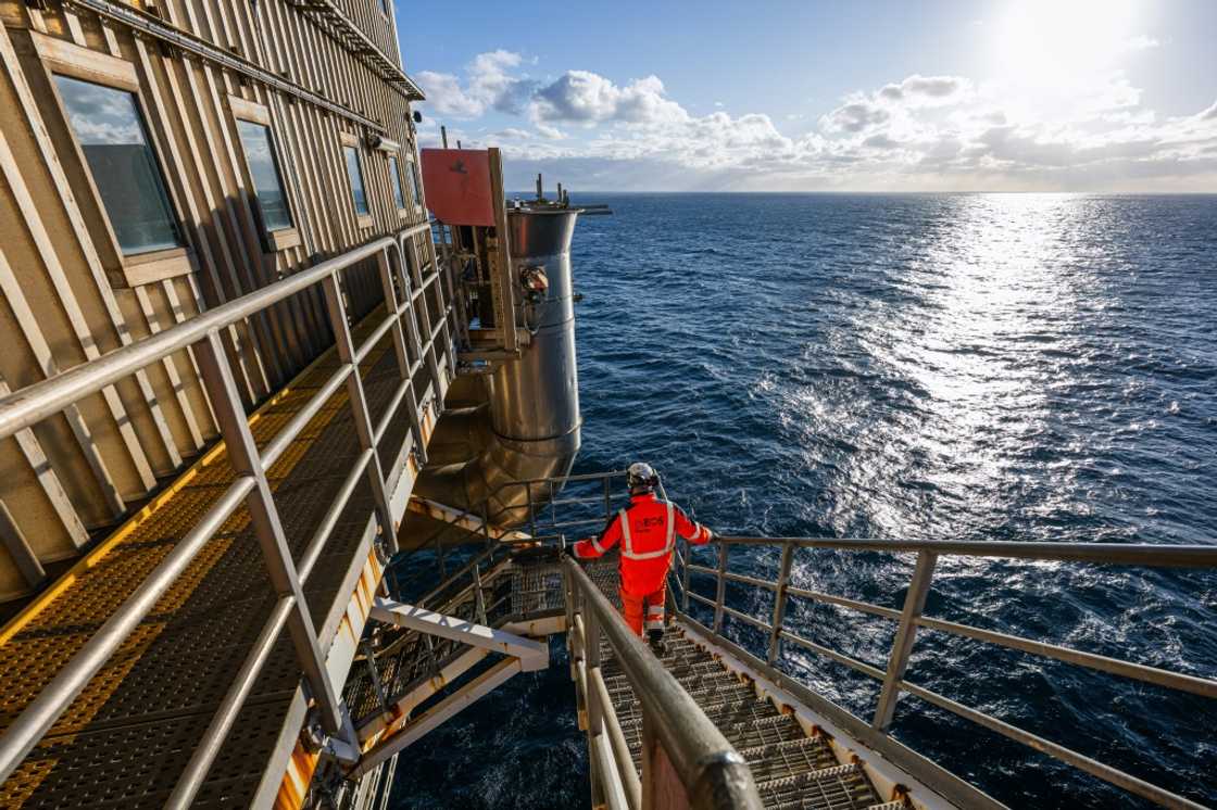 CCS technology is a key tool for reducing the CO2 footprint of cement and steel industries