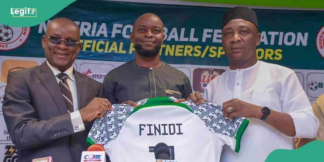 Finidi George's alleged contract details revealed Finidi George's alleged contract details revealed