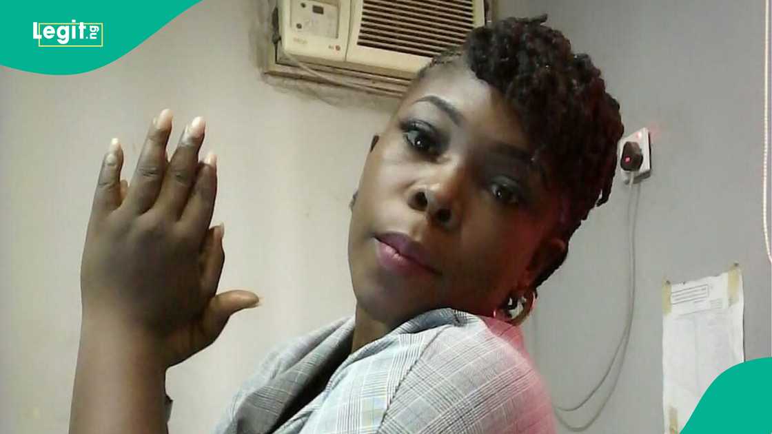 Lady speaks about Blord's outfit and attitude during legal proceedings. Lady speaks about Blord's outfit and attitude during legal proceedings.