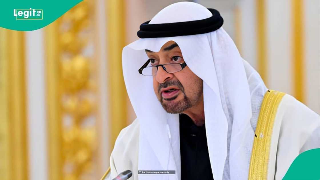 UAE states age requirement for foreigners applying for work permits UAE states age requirement for foreigners applying for work permits