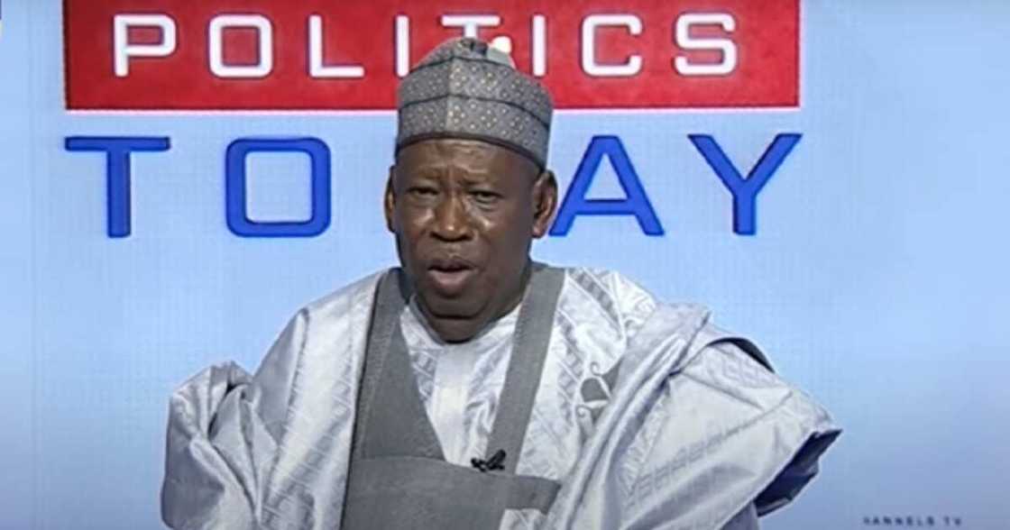 Ganduje ya kalubalanci Kwankwaso kan yin taron siyasa Ganduje ya kalubalanci Kwankwaso kan yin taron siyasa