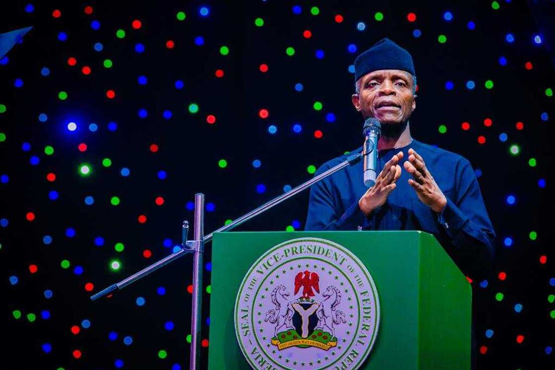 Yemi Osinbajo: Gwamnoni sun amince da manufar NMFPAN na 2021-25 Yemi Osinbajo: Gwamnoni sun amince da manufar NMFPAN na 2021-25