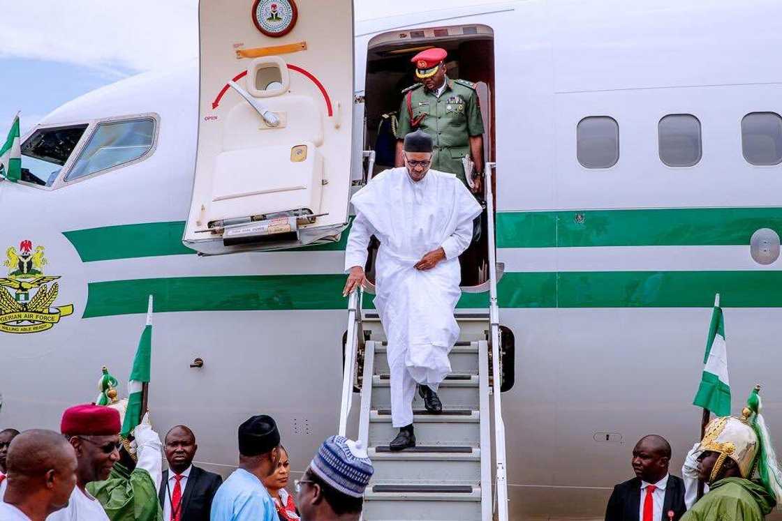 Shugaba Buhari ya koma Abuja bayan mako daya a Daura