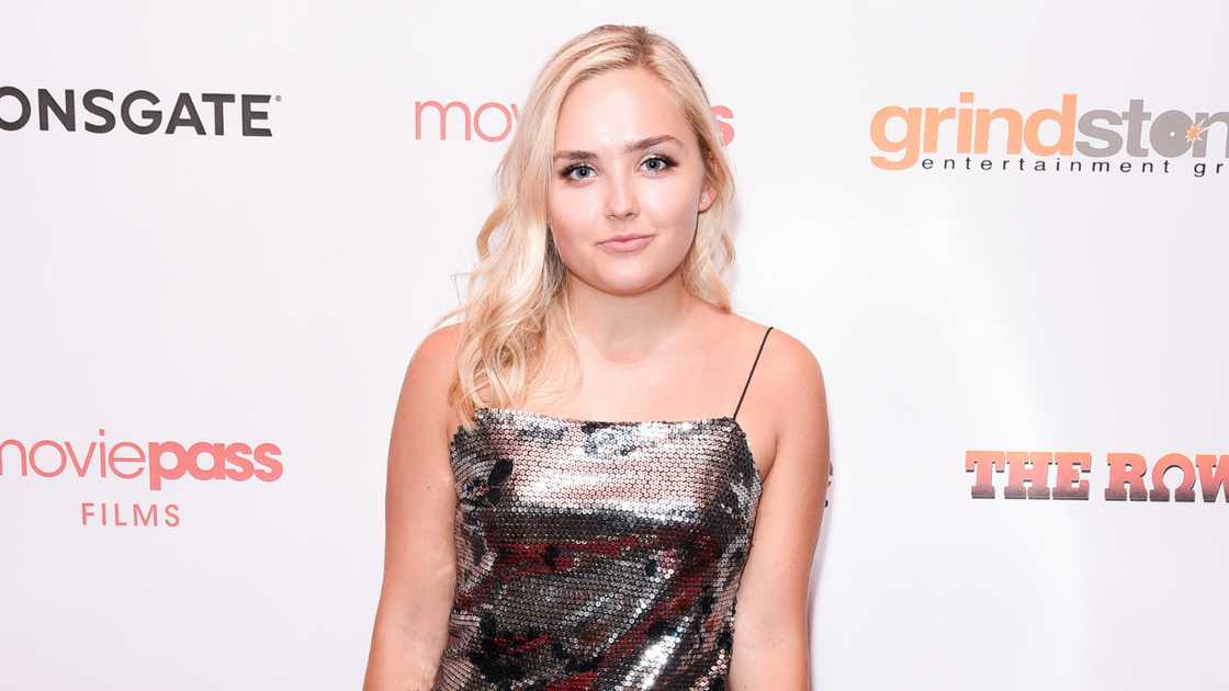 Mia Rose Frampton attends Special Screening of THE ROW featuring Natali Yura at Sunset in West Hollywood Mia Rose Frampton attends Special Screening of THE ROW featuring Natali Yura at Sunset in West Hollywood