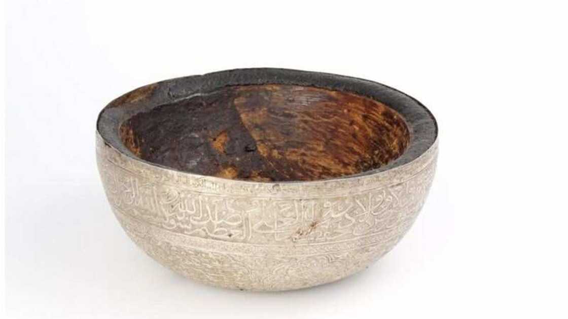 Gidan adana kayan tarihi na Turkiyya ya wallafa hotunan wasu kayayyakin da annabi ya yi amfani da su Gidan adana kayan tarihi na Turkiyya ya wallafa hotunan wasu kayayyakin da annabi ya yi amfani da su