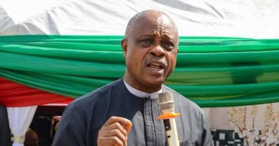 Emenike ya zama sahihin dan takarar APC a Abia Emenike ya zama sahihin dan takarar APC a Abia