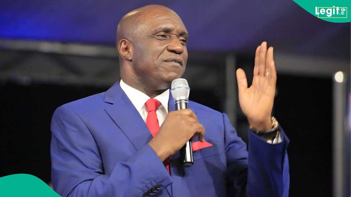 Pastor David Ibiyeomie speaks against internet fraud and Yahoo Boys during church sermon Pastor David Ibiyeomie speaks against internet fraud and Yahoo Boys during church sermon