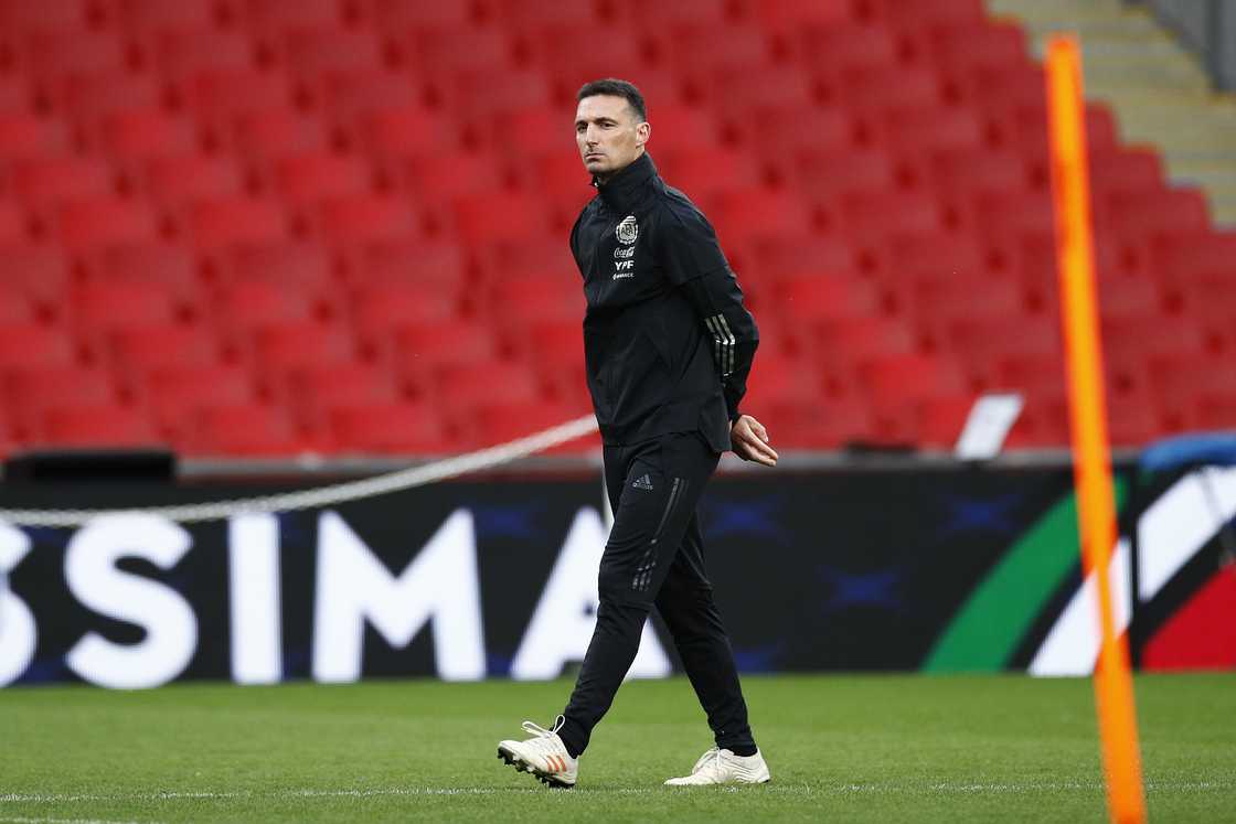 Lionel Scaloni's age Lionel Scaloni's age