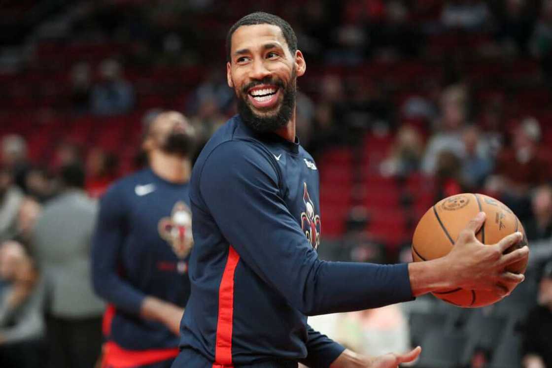 How old is the oldest NBA player How old is the oldest NBA player