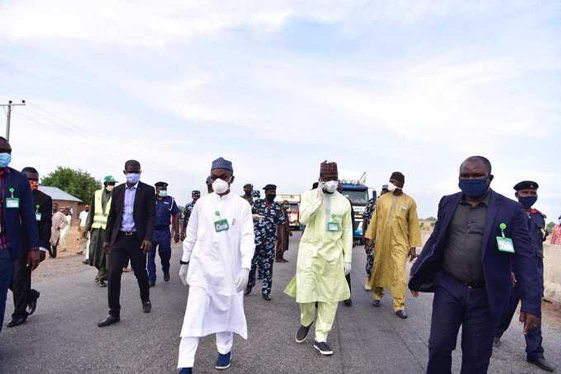 An sace matan aure biyu, an kashe mutane 18 a Kaduna An sace matan aure biyu, an kashe mutane 18 a Kaduna