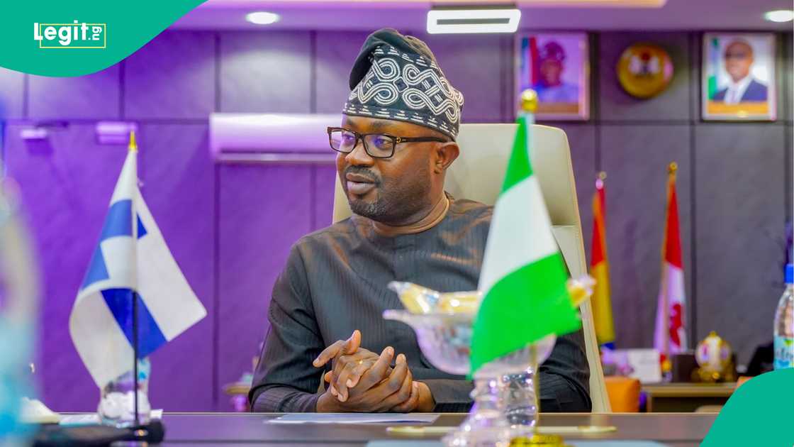 Ministan harkokin cikin gida, Olubunmi Tunji-Ojo ya jinjinawa ma'aikata kan kokarin da suke yi wajen ci gaban Najeriya.