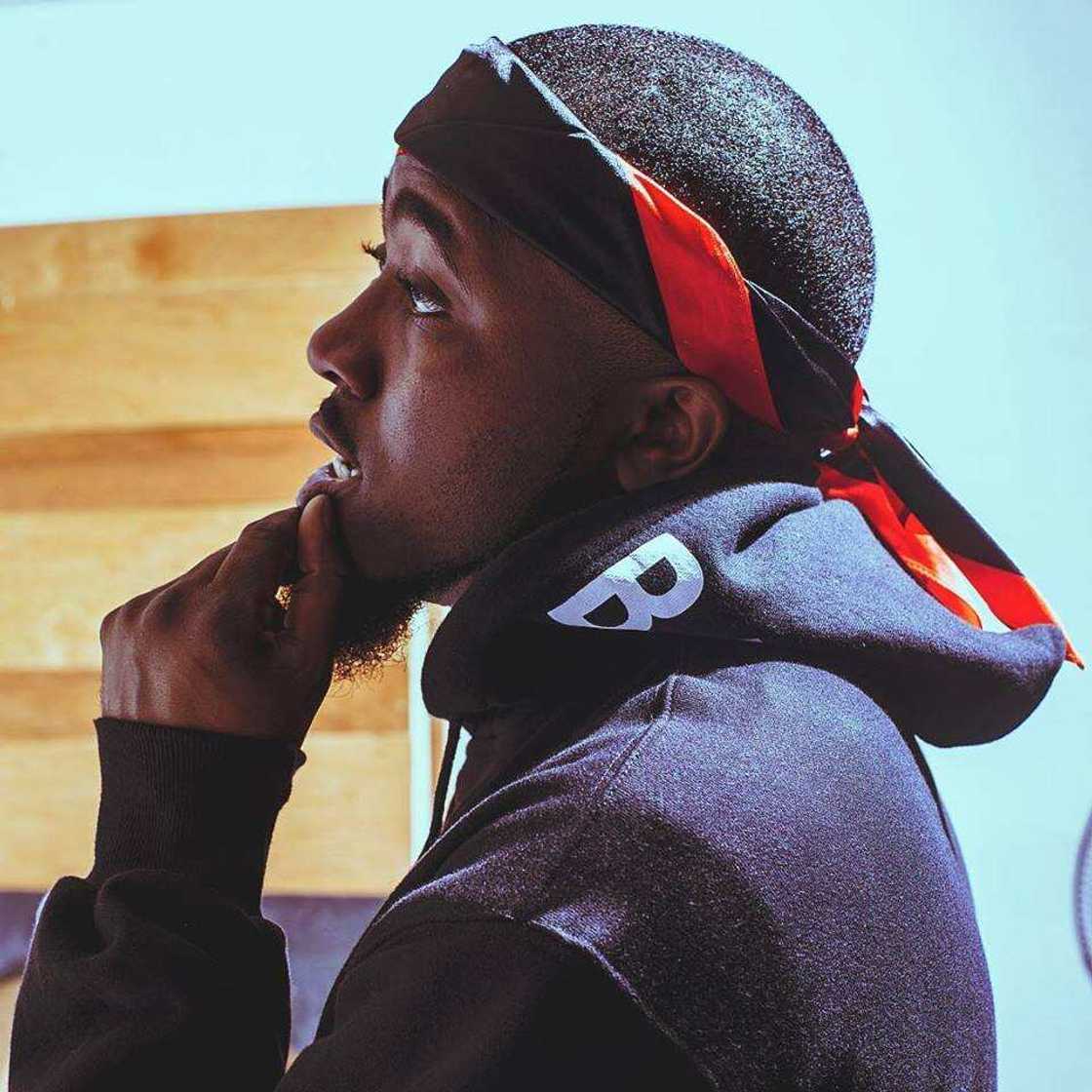 Ice Prince - Hello Esther ft. DJ Tunez Ice Prince - Hello Esther ft. DJ Tunez