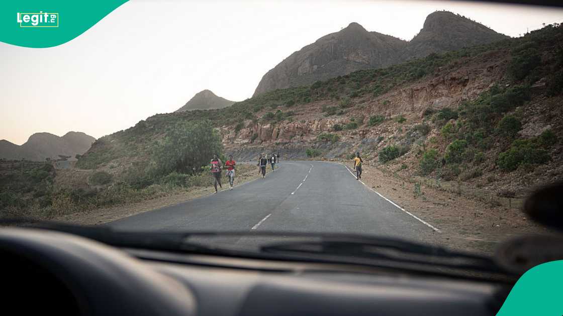 Tigray conflict escalates with heavy artillery and drones striking Shererina.
