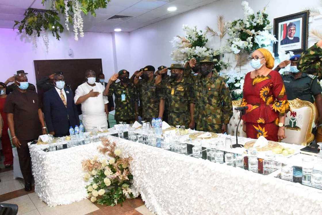 Governor Ugwuanyi pledges maximum support for new Service Chiefs Governor Ugwuanyi pledges maximum support for new Service Chiefs