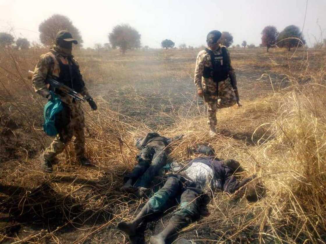 Nasara daga Allah: Sojojin Najeriya sun yi ma mayakan Boko Haram dirar mikiya Nasara daga Allah: Sojojin Najeriya sun yi ma mayakan Boko Haram dirar mikiya