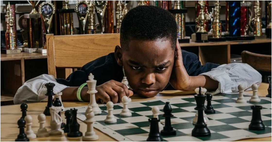 ‘Dan Najeriya mai shekara 8 yayi fice wajen wasan Chess a Amurka ‘Dan Najeriya mai shekara 8 yayi fice wajen wasan Chess a Amurka