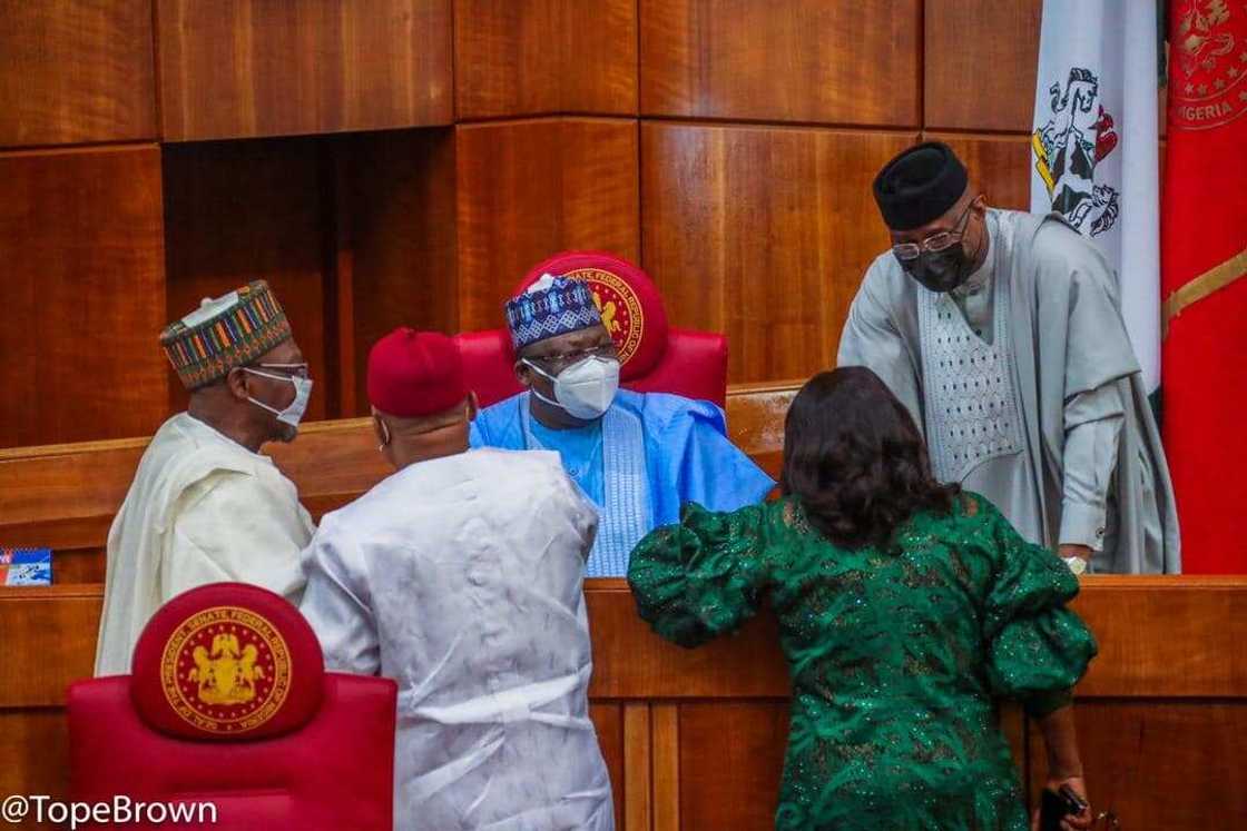 Lawmakers at Senate Lawmakers at Senate