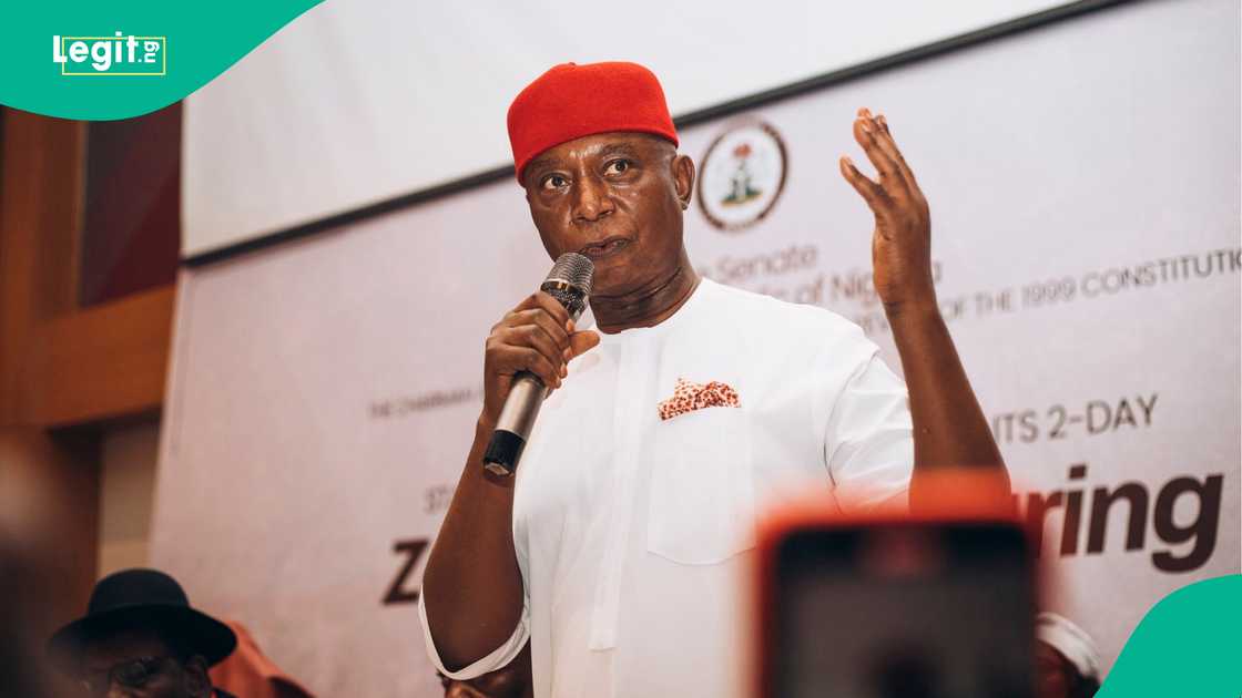 Sanata Ned Nwoko ya yi watsi da sakamakon zaben fitar da gwani na APC a Delta ta Arewa. Sanata Ned Nwoko ya yi watsi da sakamakon zaben fitar da gwani na APC a Delta ta Arewa.