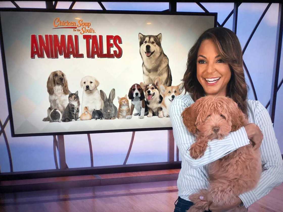 Eva LaRue pics Eva LaRue pics