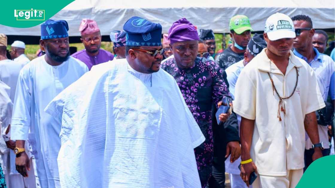 PDP top governorship aspirant, Olufemi Ajadi, has joined the Muslim fellows in the Adedibu Memorial Ramadan Programme in Ibadan. PDP top governorship aspirant, Olufemi Ajadi, has joined the Muslim fellows in the Adedibu Memorial Ramadan Programme in Ibadan.