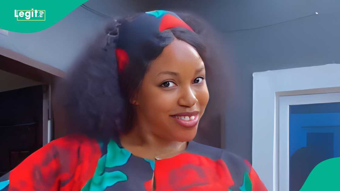 Chat emerges as disappointed lady shows message her best friend sent her on WhatsApp when her mother died