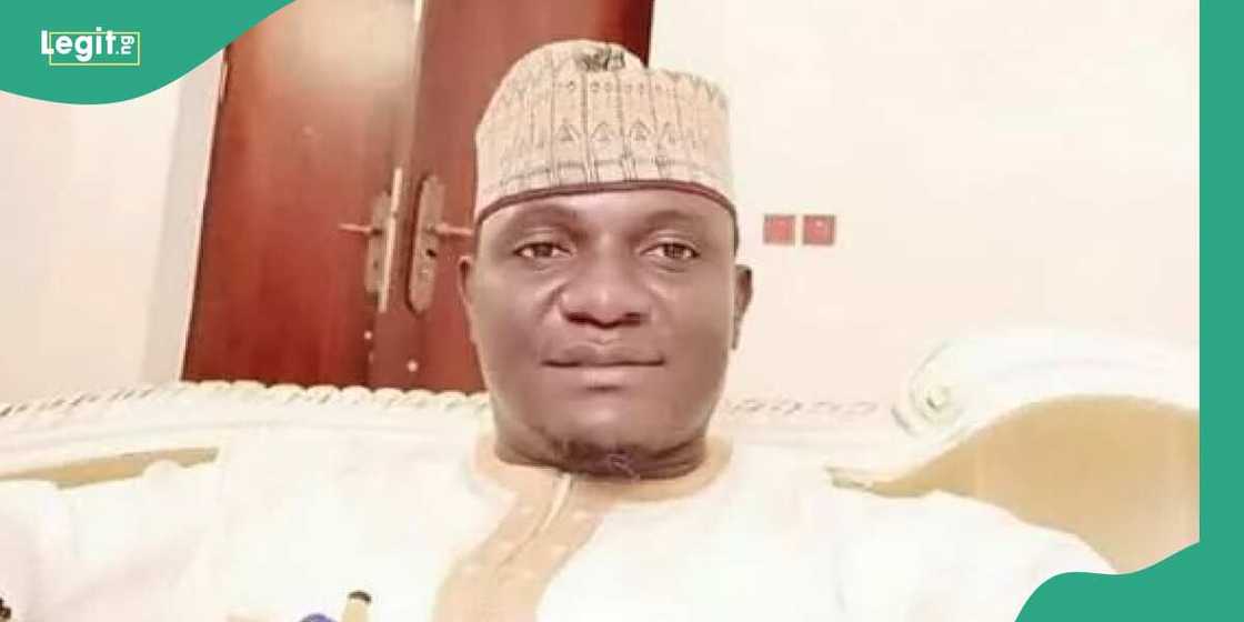 Enema Paul ya aje kujerar mataimakin kakakin majalisa. Enema Paul ya aje kujerar mataimakin kakakin majalisa.