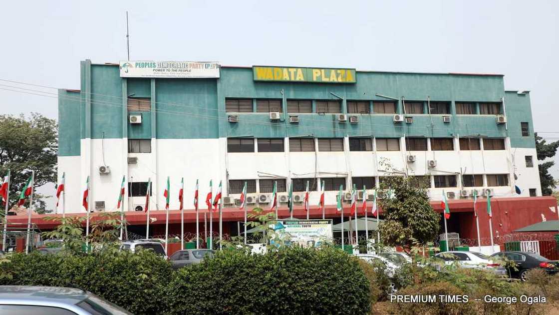 Martanin PDP zargin cin hanci da ta ba mambobin NWC Martanin PDP zargin cin hanci da ta ba mambobin NWC