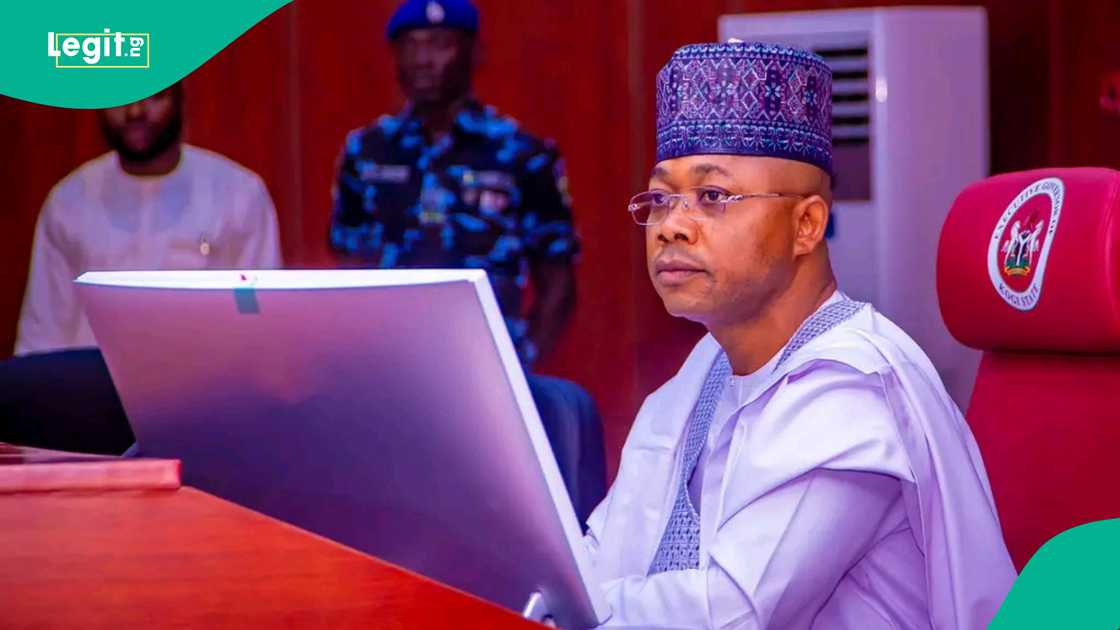 'Yan bindiga sun yi garkuwa da tsohon manjo din soja a gidansa da ke jihar Kogi 'Yan bindiga sun yi garkuwa da tsohon manjo din soja a gidansa da ke jihar Kogi