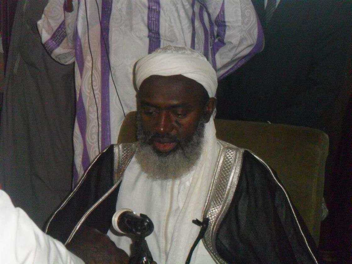 Sheikh Gumi preaching Sheikh Gumi preaching