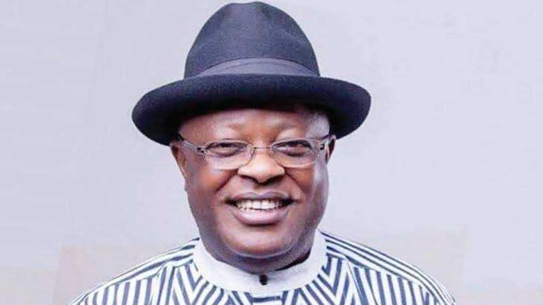 Gwamna Dave Umahi Gwamna Dave Umahi