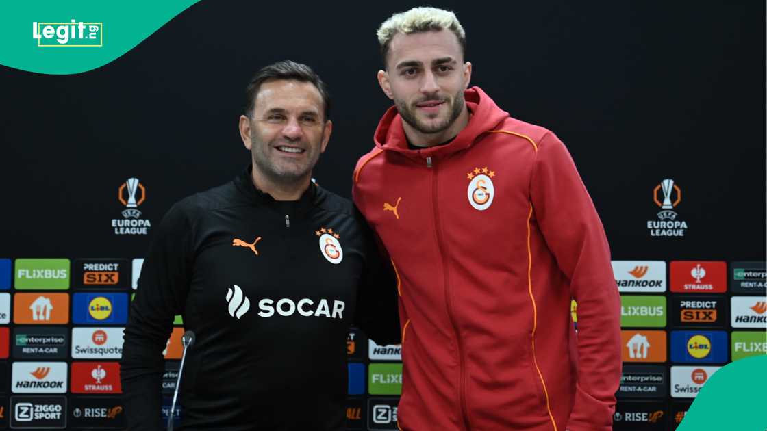 Okan Buruk, Baris Alper Yilmaz, Galatasaray, AZ Alkmaar, AFAS Stadium, Alkmaar, Netherlands, UEFA Europa League. Okan Buruk, Baris Alper Yilmaz, Galatasaray, AZ Alkmaar, AFAS Stadium, Alkmaar, Netherlands, UEFA Europa League.