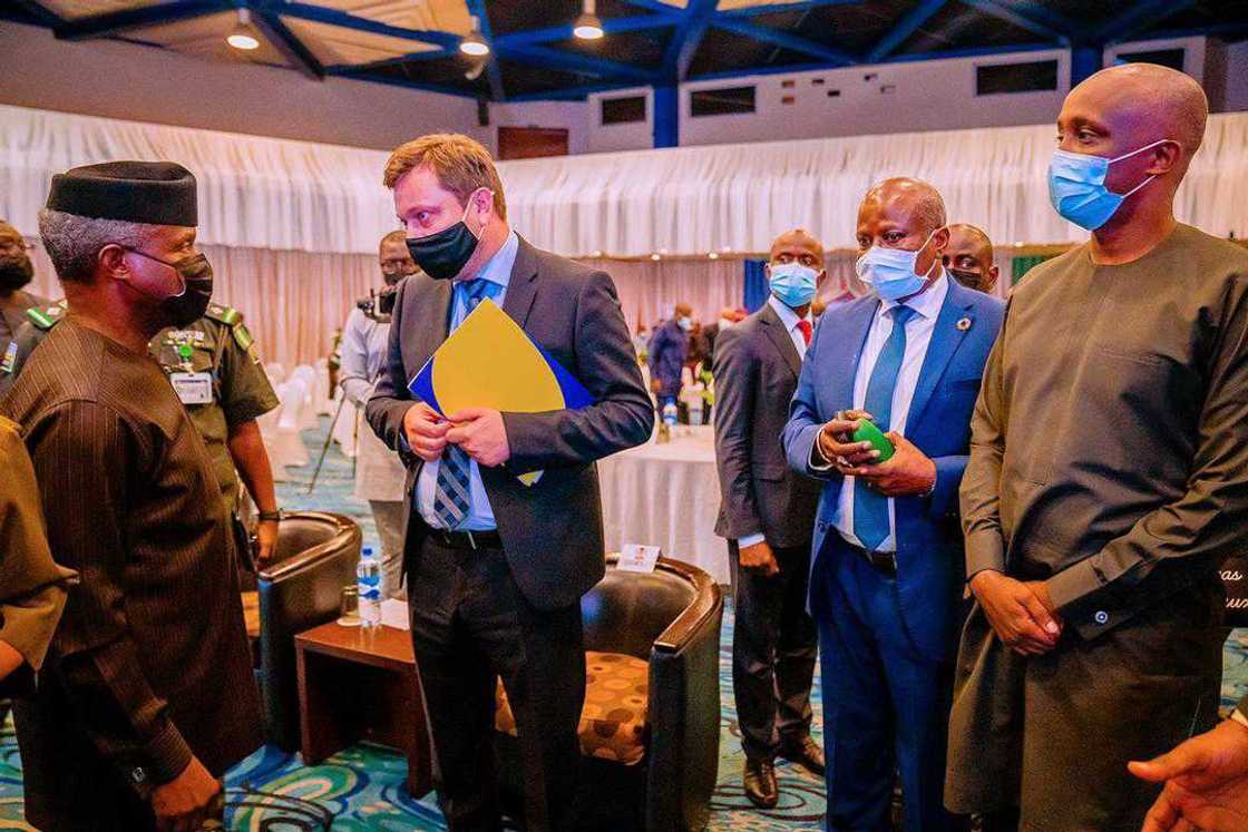 Buhari Set to Launch 12-Month Job Fellowship for 20,000 Nigerian Graduates Buhari Set to Launch 12-Month Job Fellowship for 20,000 Nigerian Graduates