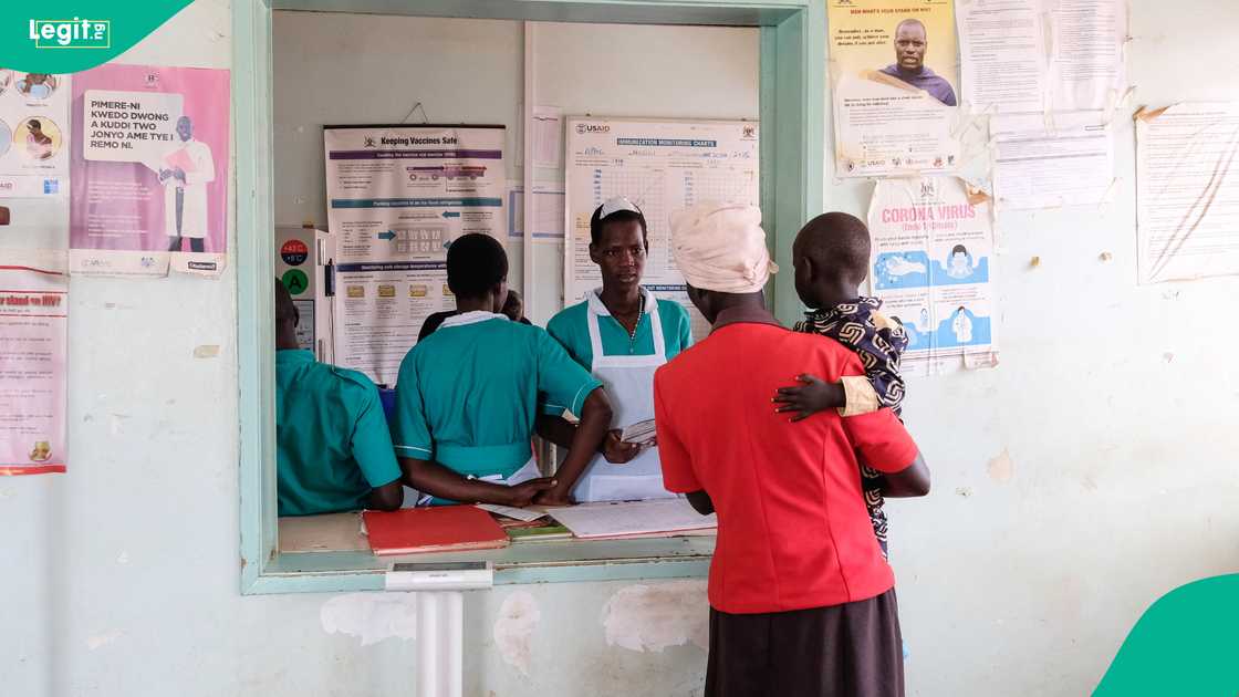 Guinea-Bissau improves maternal health but rural mothers still lack access to qualified obstetric care.