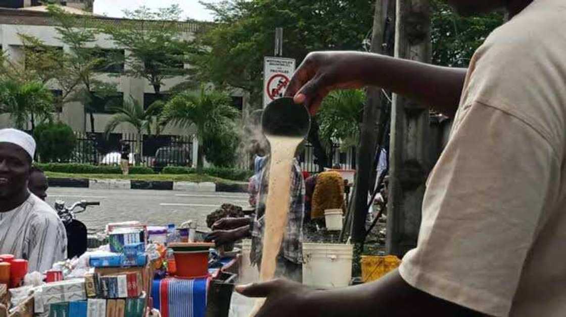 Mutum 7 sun mutu bayan shan shayi wajen biki a Kano