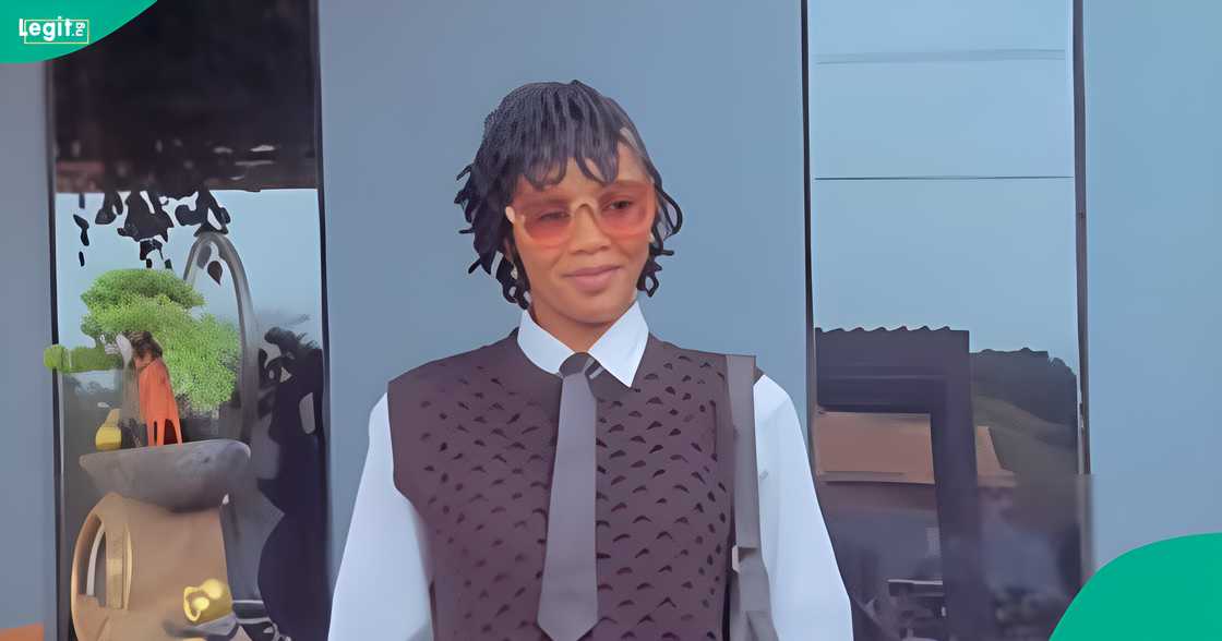 Lady shares why she let her landlord throw her things out. Lady shares why she let her landlord throw her things out.