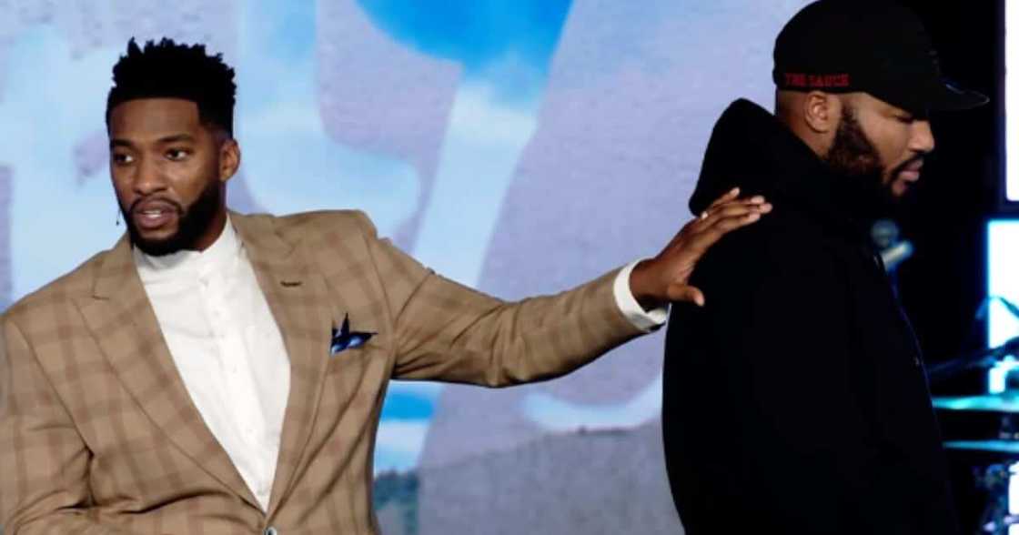 Mike Todd Smears His Spit on Churchgoer’s Face During Sermon. Mike Todd Smears His Spit on Churchgoer’s Face During Sermon.