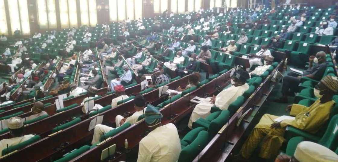 Yanzu-yanzu: SGF, ministan lafiya da shugaban NCDC sun gurfana gaban majalisar tarayya Yanzu-yanzu: SGF, ministan lafiya da shugaban NCDC sun gurfana gaban majalisar tarayya