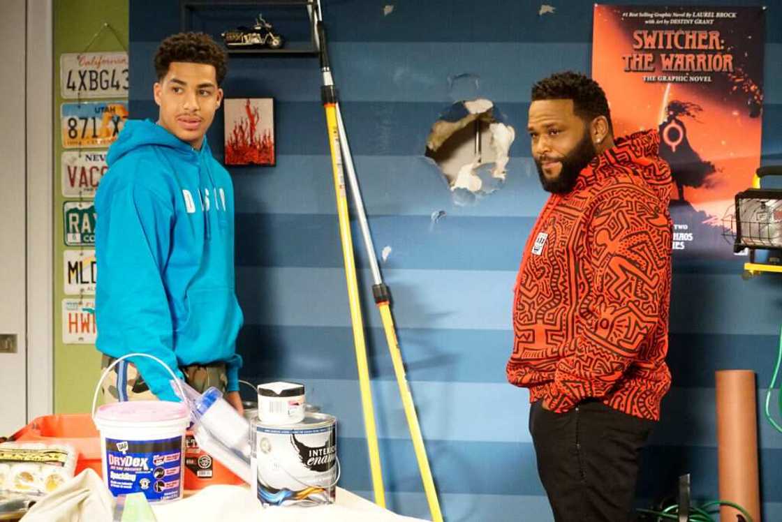 Blackish junior Blackish junior