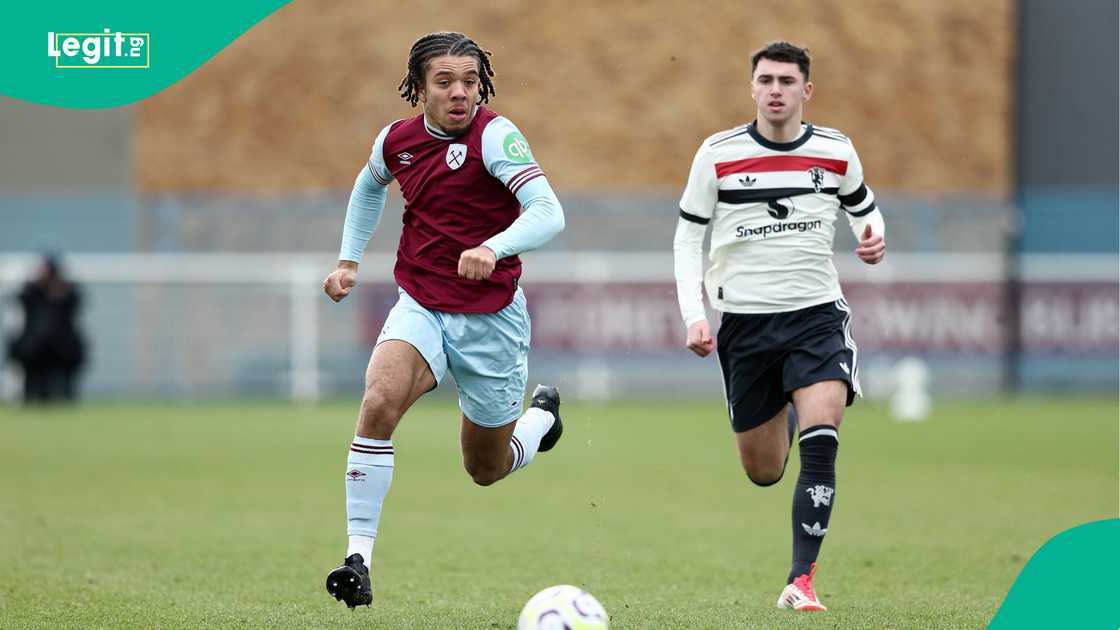 Elisha Sowunmi, James Scanlon, West Ham, Manchester United, Rush Green, Romford, England. Elisha Sowunmi, James Scanlon, West Ham, Manchester United, Rush Green, Romford, England.