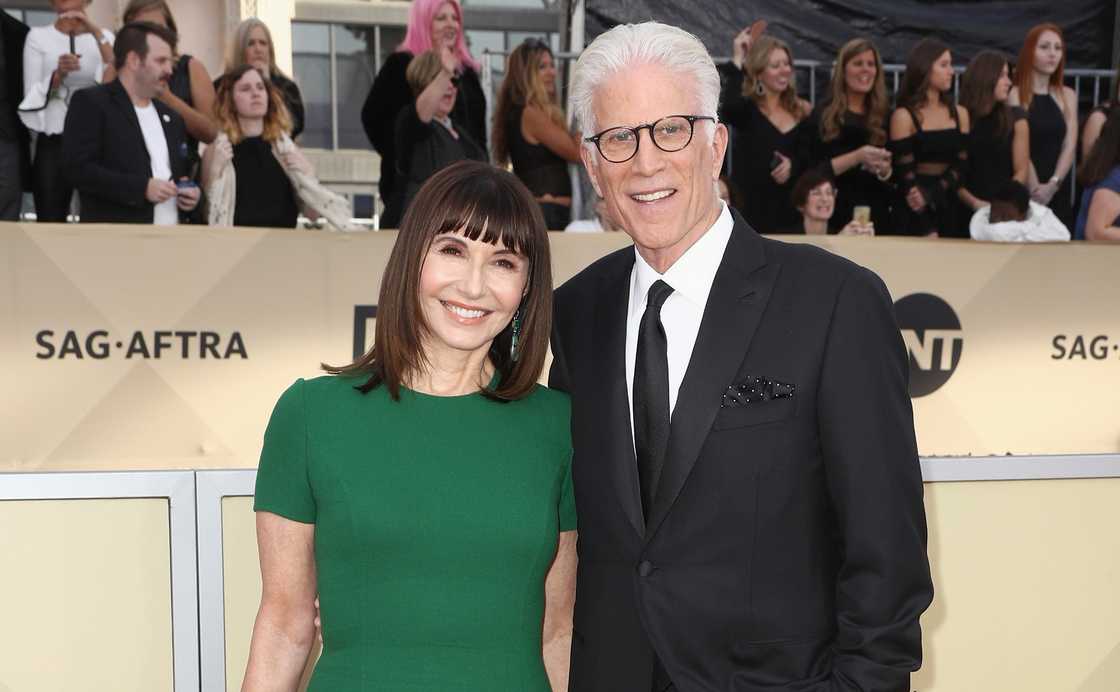 Mary Steenburgen and Ted Danson attended the 24th Annual Screen Actors Guild Awards at The Shrine Auditorium Mary Steenburgen and Ted Danson attended the 24th Annual Screen Actors Guild Awards at The Shrine Auditorium